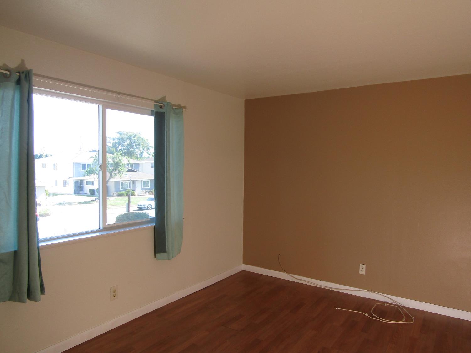 Detail Gallery Image 10 of 22 For 4524 Greenholme Dr #2,  Sacramento,  CA 95842 - 2 Beds | 1 Baths