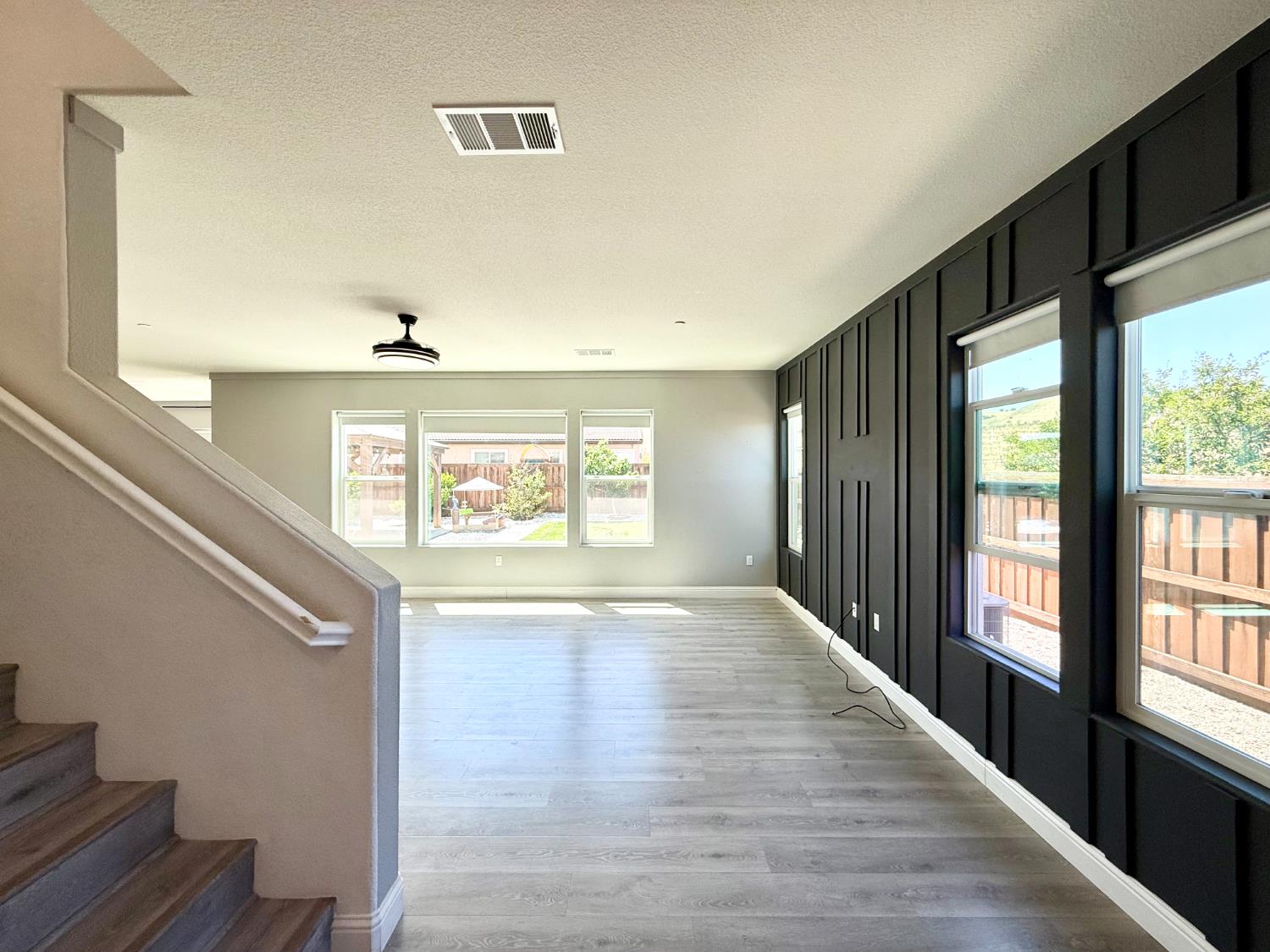Detail Gallery Image 6 of 47 For 21161 Cabernet Dr, Patterson,  CA 95363 - 5 Beds | 3 Baths