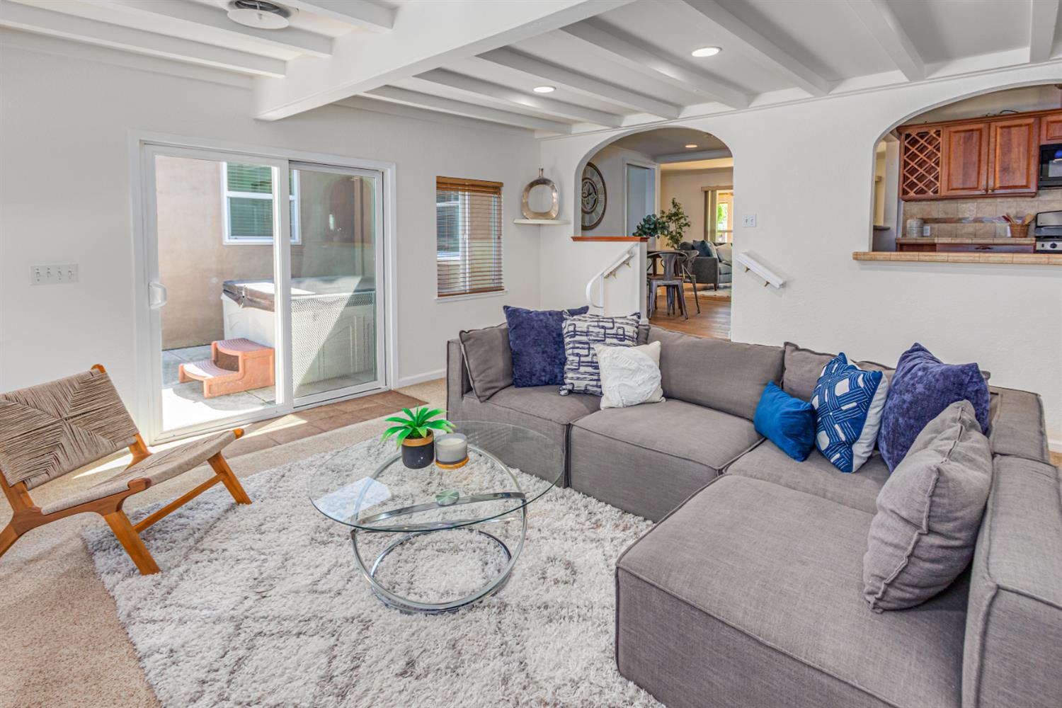 Detail Gallery Image 15 of 36 For 1229 Fitch Way, Sacramento,  CA 95864 - 3 Beds | 2 Baths