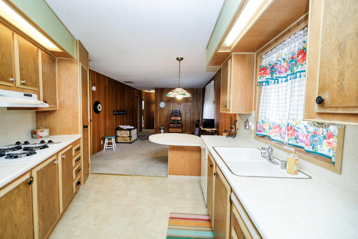 Detail Gallery Image 12 of 35 For 2505 Jackson Ave 145, Escalon,  CA 95320 - 2 Beds | 2 Baths