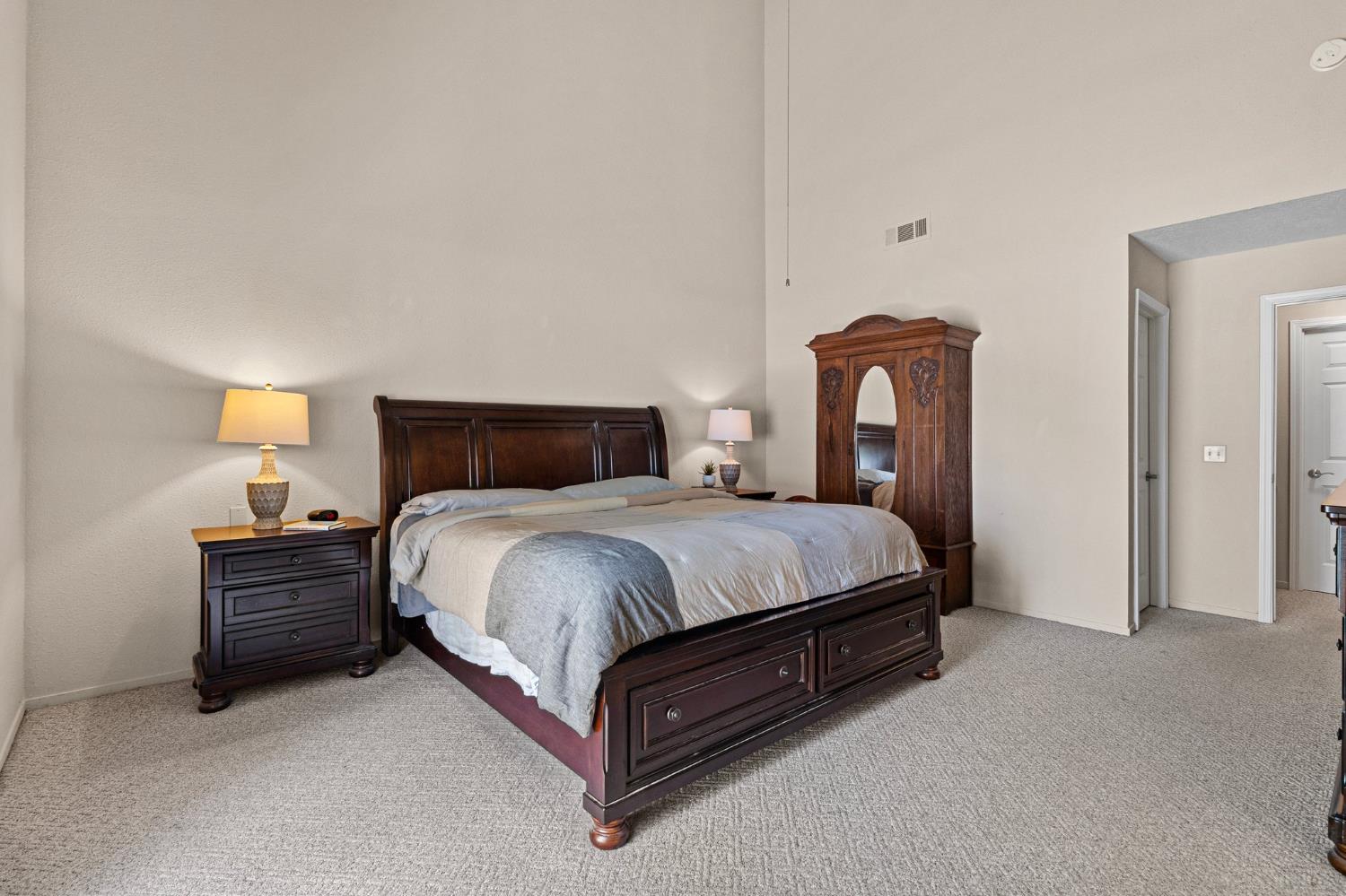 Detail Gallery Image 18 of 28 For 290 W Rumble Rd a,  Modesto,  CA 95350 - 2 Beds | 2 Baths