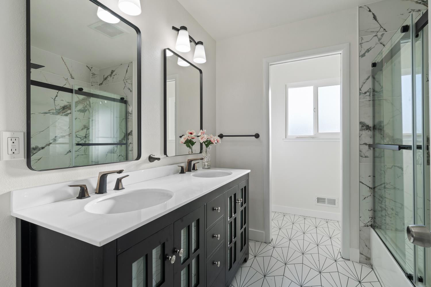 Detail Gallery Image 22 of 62 For 8651 Bader Rd, Elk Grove,  CA 95624 - 3 Beds | 2 Baths