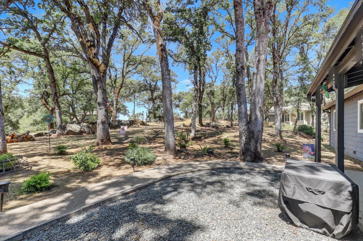 Detail Gallery Image 47 of 53 For 17730 Minnow Way, Penn Valley,  CA 95946 - 3 Beds | 2 Baths
