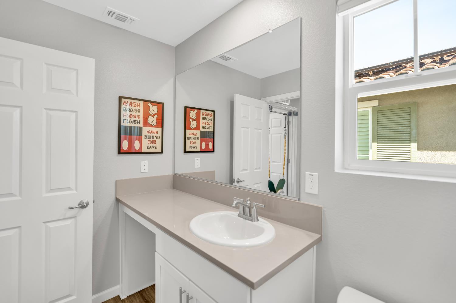Detail Gallery Image 41 of 57 For 7225 Star Trail Way, Roseville,  CA 95747 - 4 Beds | 3 Baths