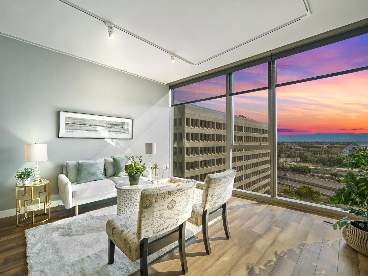 Detail Gallery Image 1 of 22 For 38 N Almaden Blvd #1303,  San Jose,  CA 95110 - 1 Beds | 1 Baths