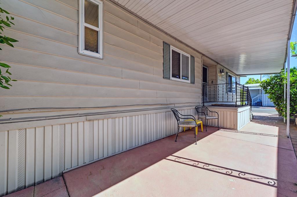 Detail Gallery Image 11 of 46 For 172 Rolling River Ln, Rancho Cordova,  CA 95670 - 2 Beds | 2 Baths