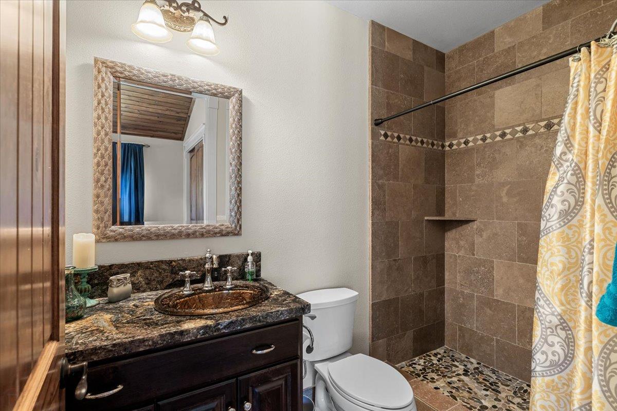 Detail Gallery Image 64 of 97 For 9267 7r Bar Rd, Angels Camp,  CA 95222 - 3 Beds | 3/1 Baths