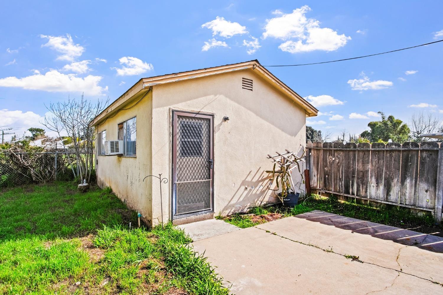Detail Gallery Image 25 of 31 For 1224 N Central Ave, Modesto,  CA 95351 - 2 Beds | 2 Baths