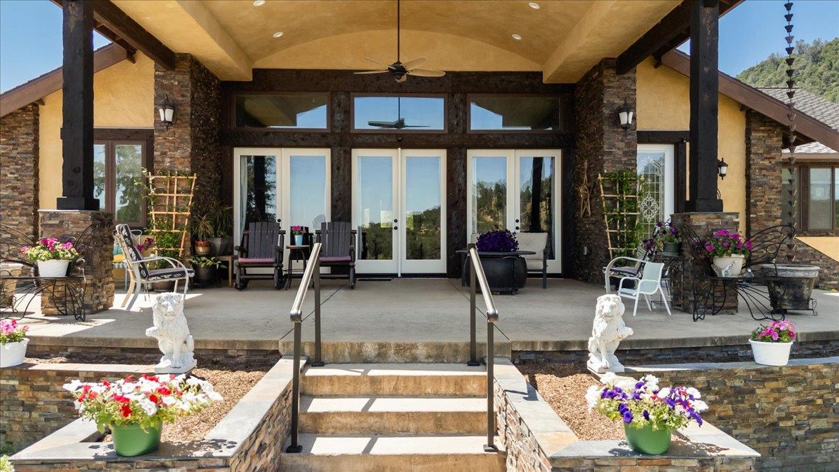 Detail Gallery Image 12 of 97 For 9267 7r Bar Rd, Angels Camp,  CA 95222 - 3 Beds | 3/1 Baths