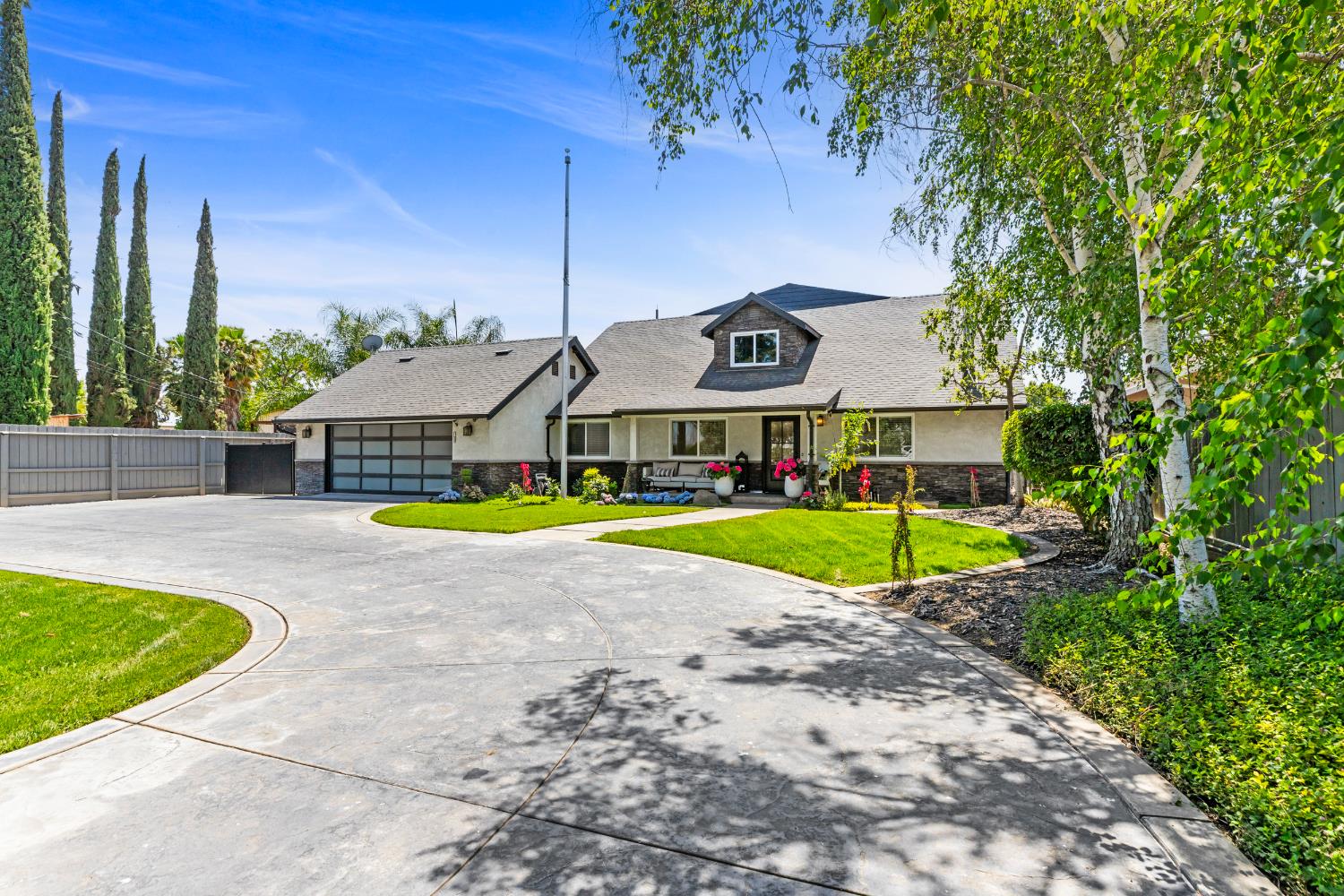 Detail Gallery Image 7 of 98 For 3918 Beckwith Rd, Modesto,  CA 95358 - 5 Beds | 3 Baths