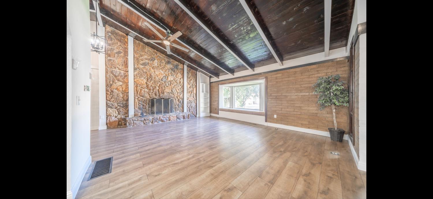 Detail Gallery Image 5 of 37 For 2408 Learned Ave, Stockton,  CA 95205 - 4 Beds | 3 Baths