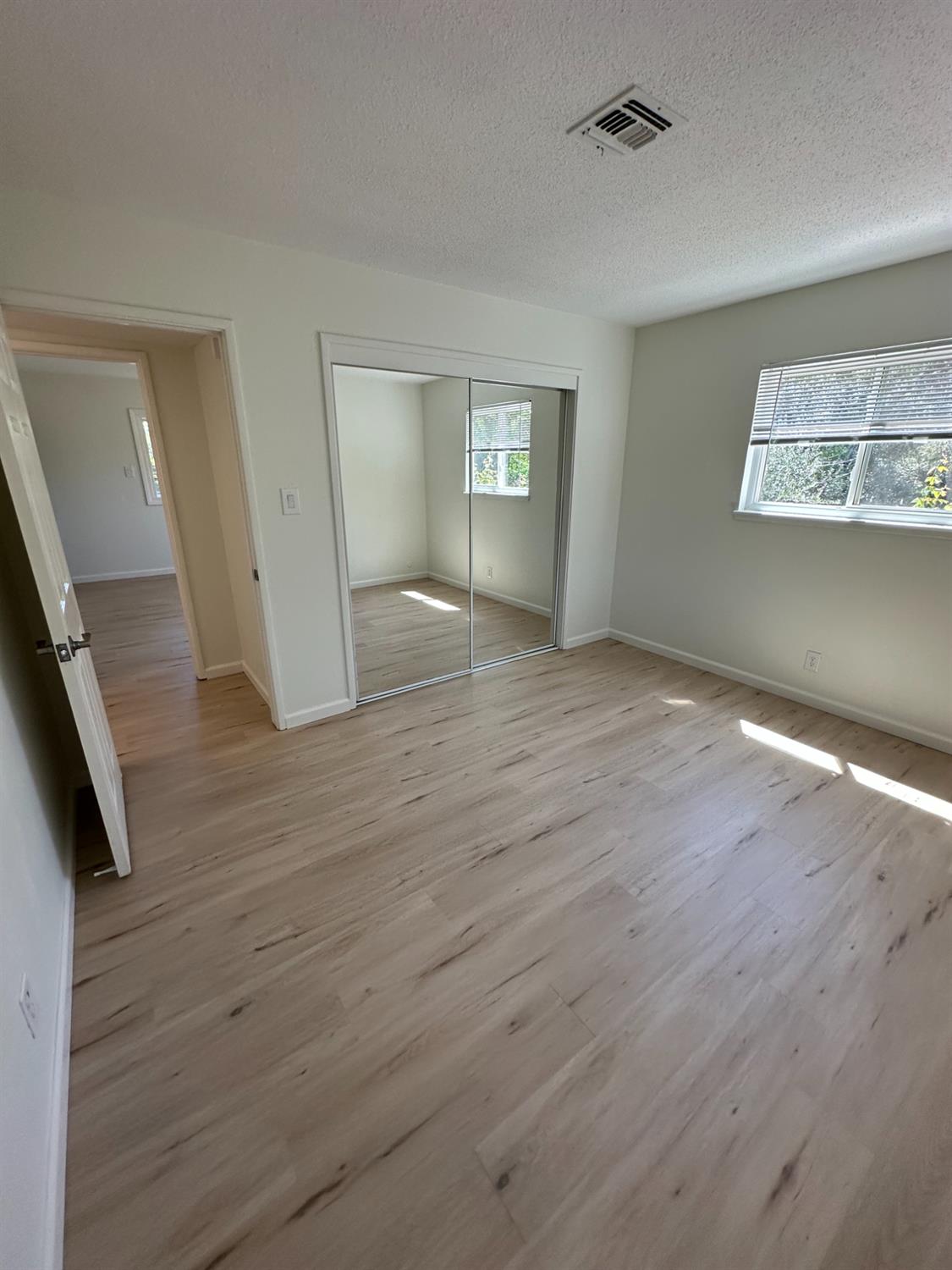 Detail Gallery Image 24 of 44 For 7969 Glenbar Way, Fair Oaks,  CA 95628 - 4 Beds | 2/1 Baths