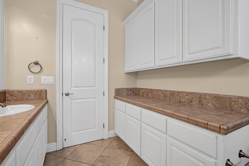 Detail Gallery Image 61 of 76 For 512 Fort Rock Ct, Folsom,  CA 95630 - 4 Beds | 3 Baths