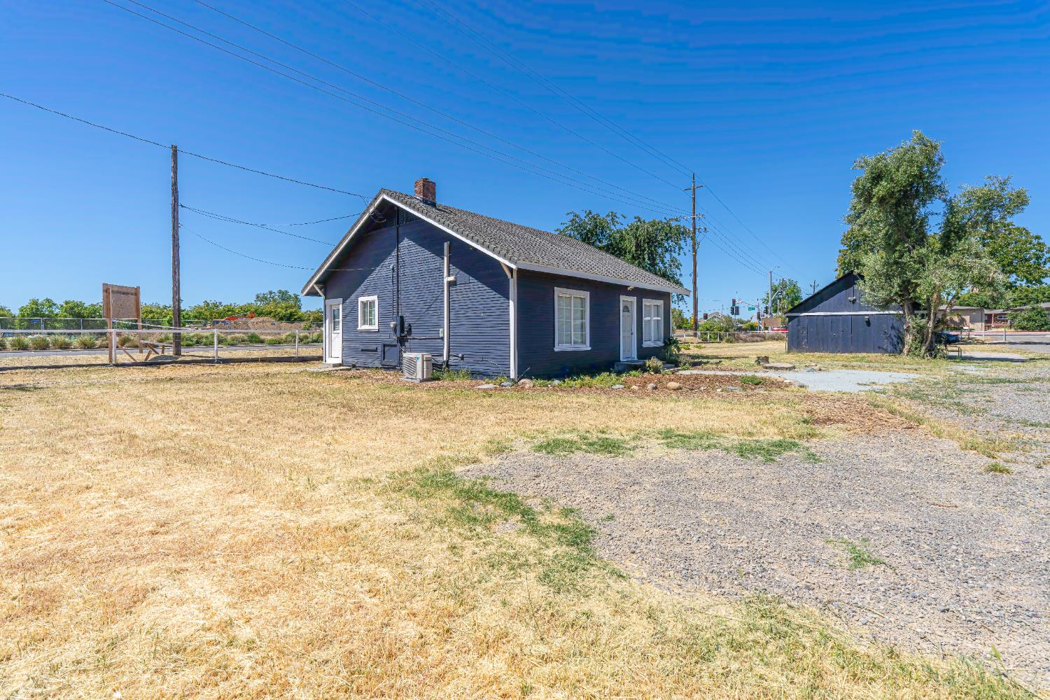 Detail Gallery Image 16 of 33 For 19435 East St, Woodland,  CA 95776 - – Beds | – Baths