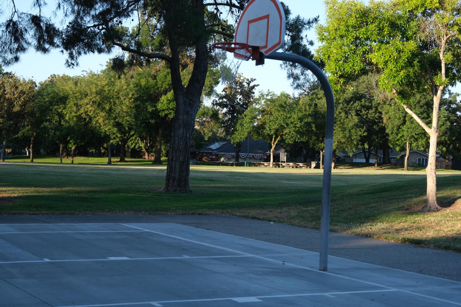 Detail Gallery Image 25 of 31 For 385 Birchwood Ct, Modesto,  CA 95350 - 3 Beds | 2 Baths