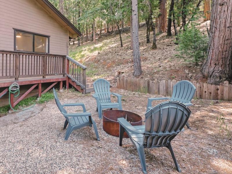 Francis Drive, Grass Valley, California image 25