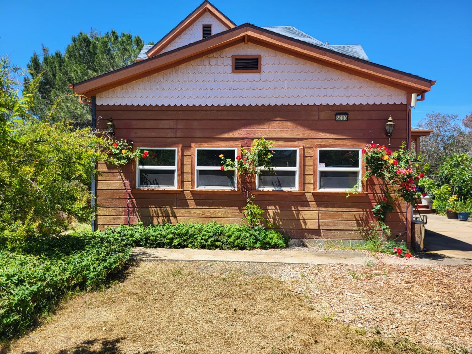 Detail Gallery Image 6 of 71 For 6808 Baldwin St, Valley Springs,  CA 95252 - 3 Beds | 3 Baths