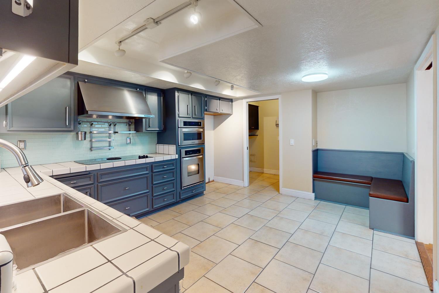 Detail Gallery Image 28 of 75 For 608 College St #11,  Woodland,  CA 95695 - 3 Beds | 2/1 Baths