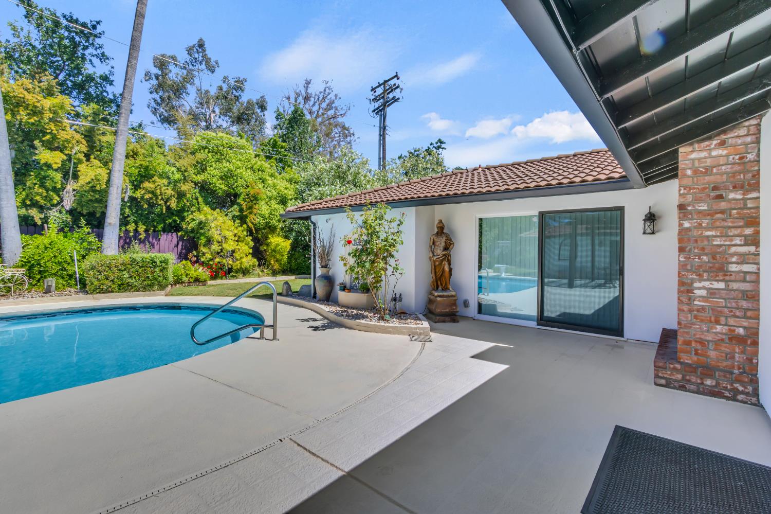 Detail Gallery Image 82 of 94 For 590 Kevington Ct, Sacramento,  CA 95864 - 4 Beds | 3/1 Baths