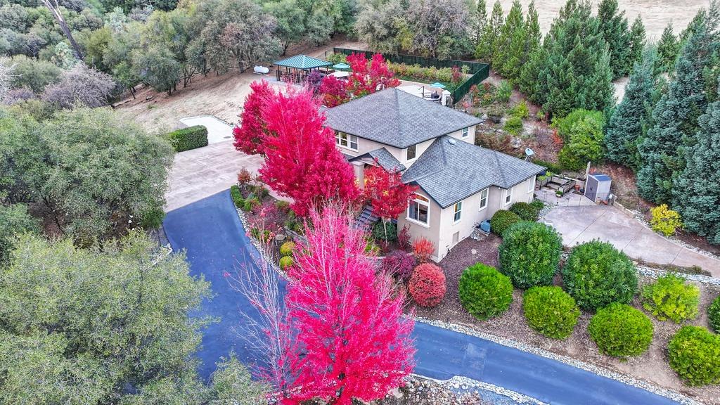 Detail Gallery Image 1 of 1 For 11670 Shadow Mountain Way, Auburn,  CA 95602 - 4 Beds | 4 Baths
