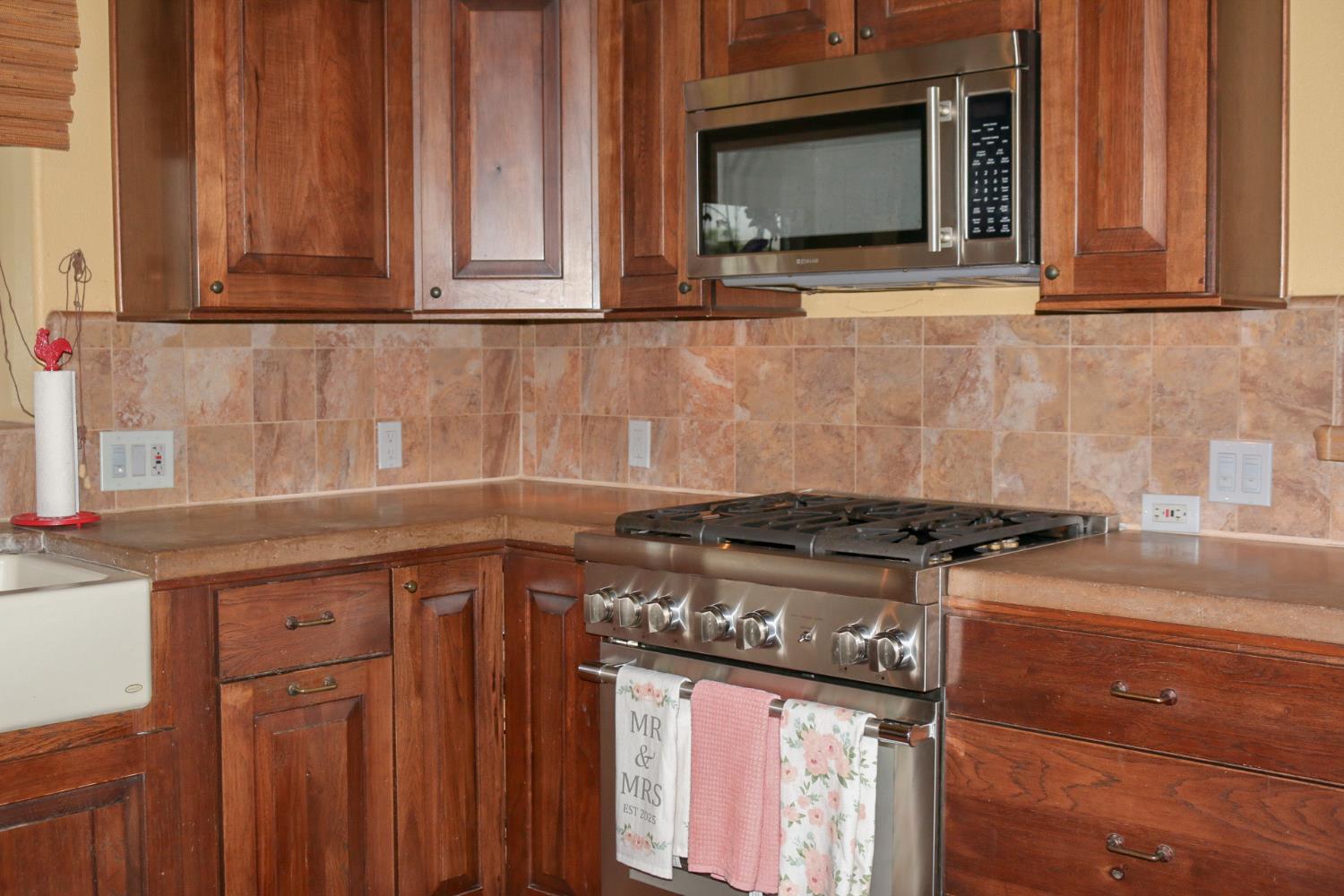 Detail Gallery Image 9 of 50 For 7382 Sagebrush Ln, Valley Springs,  CA 95252 - 3 Beds | 2/1 Baths