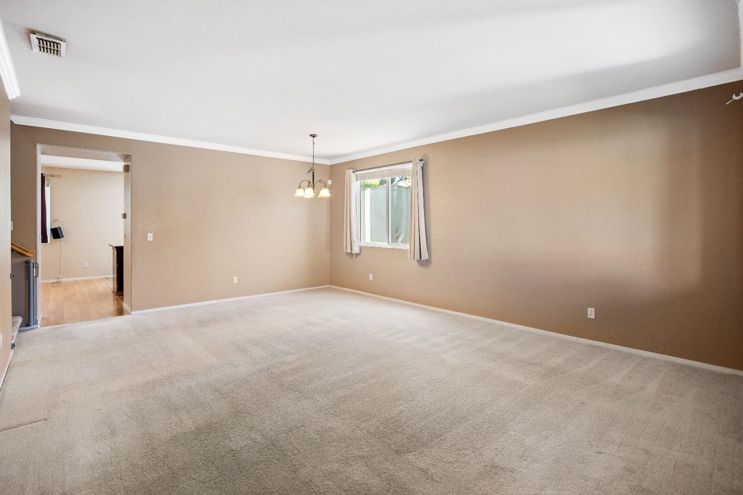 Detail Gallery Image 13 of 46 For 11400 Sabalo Way, Gold River,  CA 95670 - 5 Beds | 3 Baths