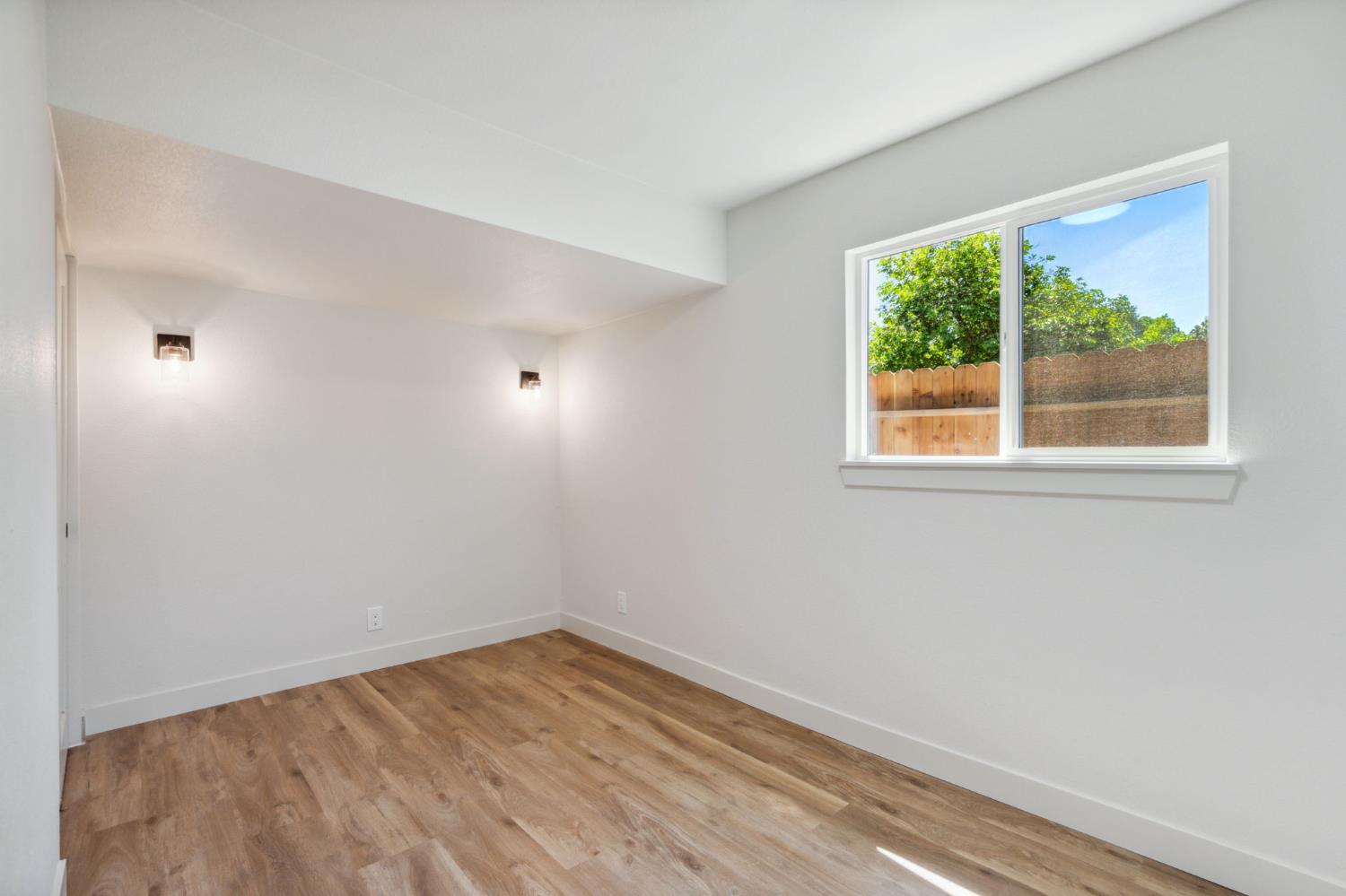 Detail Gallery Image 26 of 27 For 604 Myrtle Ave, West Sacramento,  CA 95605 - 4 Beds | 3 Baths