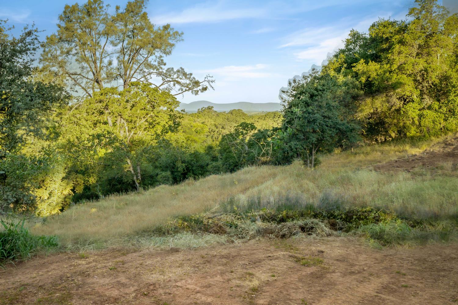 Edgehill Way, Marysville, California image 8