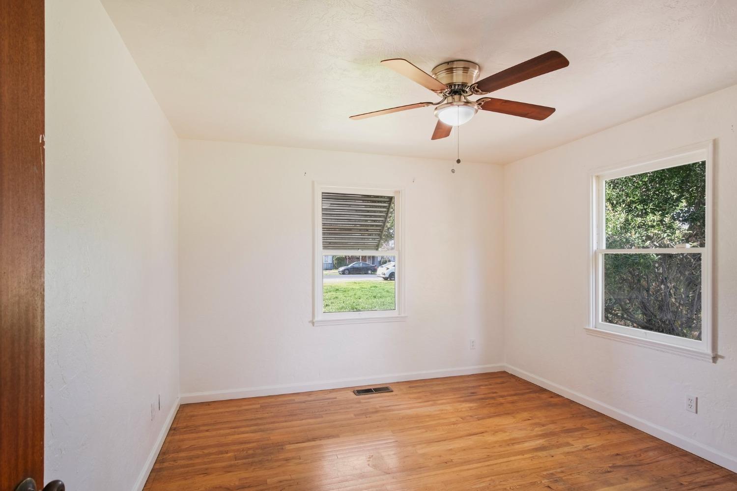 Detail Gallery Image 18 of 31 For 1224 N Central Ave, Modesto,  CA 95351 - 2 Beds | 2 Baths