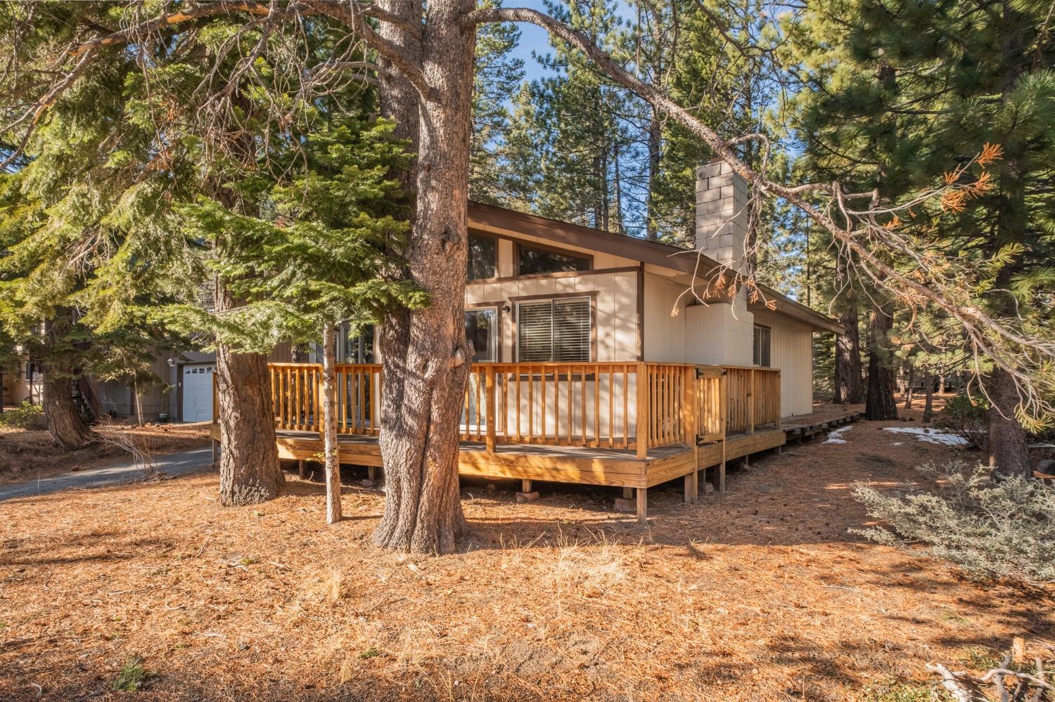 Detail Gallery Image 43 of 44 For 1644 Crystal Air Dr, South Lake Tahoe,  CA 96150 - 3 Beds | 1/1 Baths