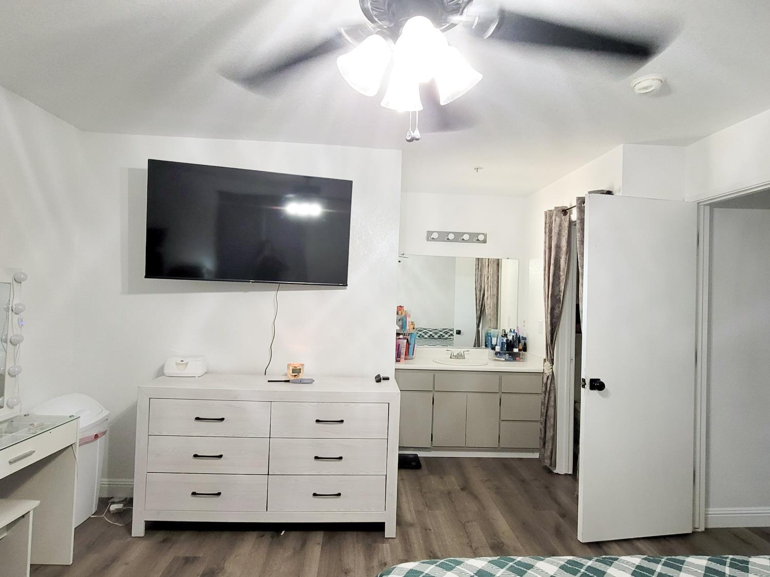 Detail Gallery Image 24 of 30 For 1485 Hansen Ave, Merced,  CA 95340 - 3 Beds | 2 Baths