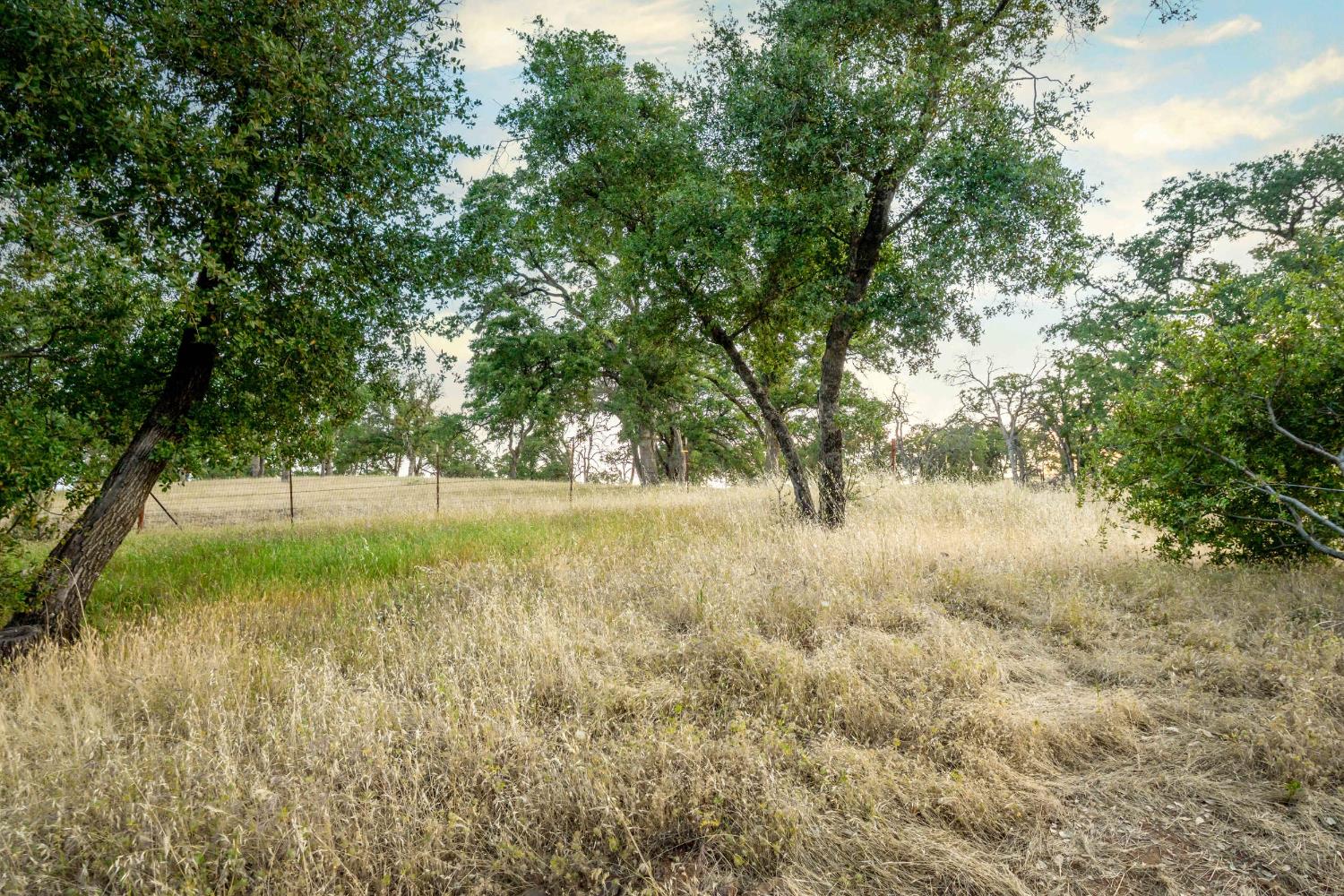 Edgehill Way, Marysville, California image 14