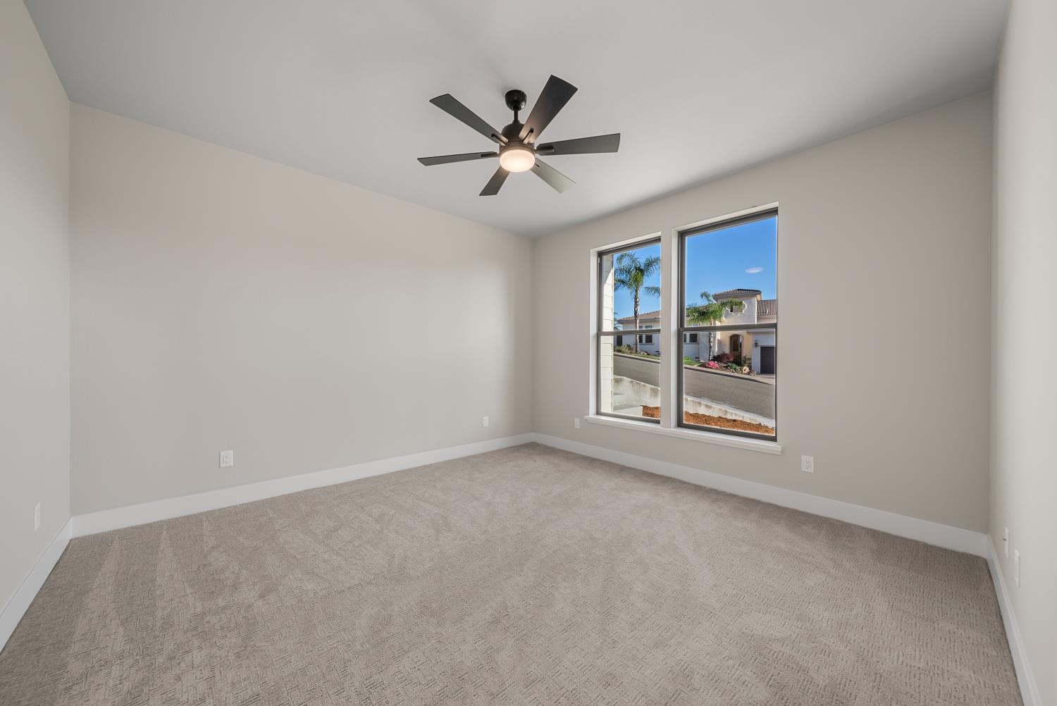 Detail Gallery Image 18 of 39 For 1700 Ridgeview Cir, Auburn,  CA 95603 - 4 Beds | 3/1 Baths