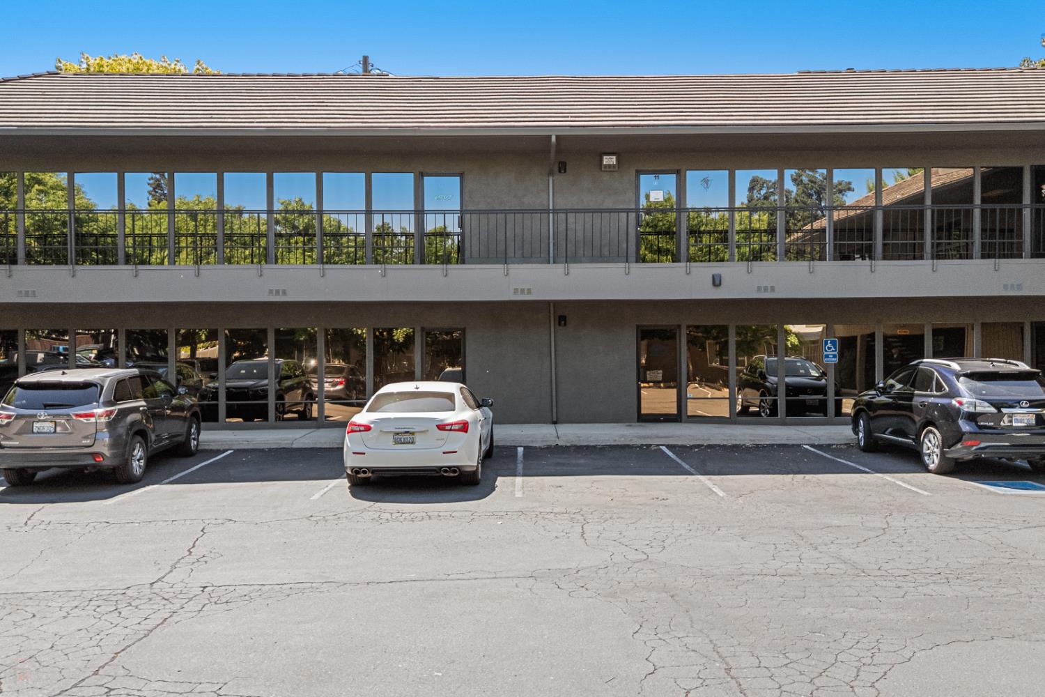 Detail Gallery Image 8 of 33 For 420 W Pine St, Lodi,  CA 95240 - – Beds | – Baths