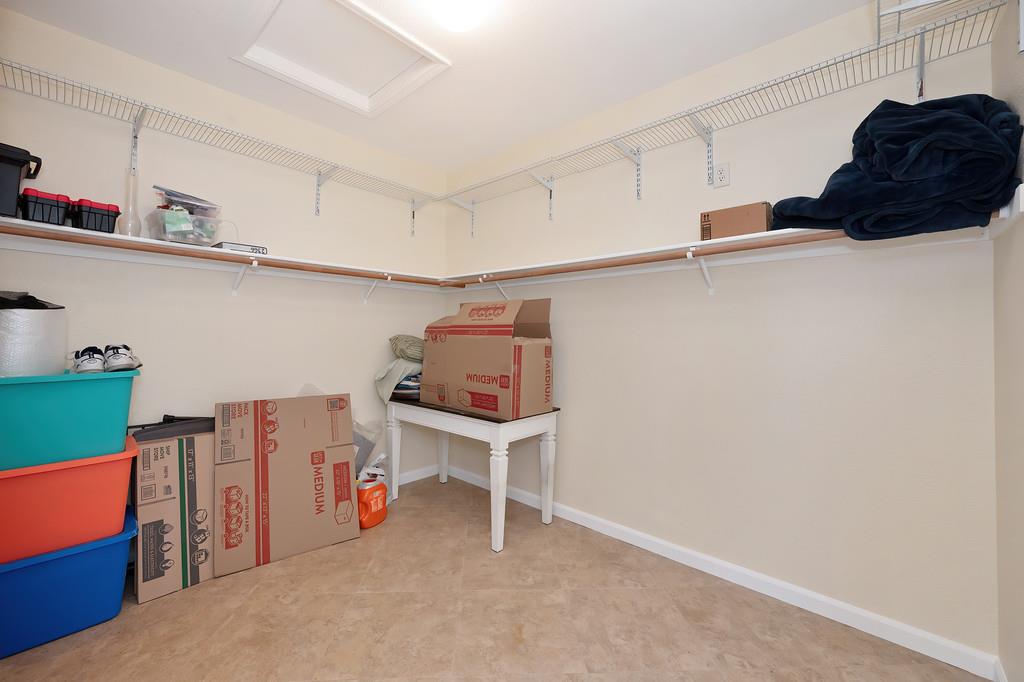 Detail Gallery Image 44 of 71 For 10317 Moura Ct, Elk Grove,  CA 95757 - 4 Beds | 2/1 Baths