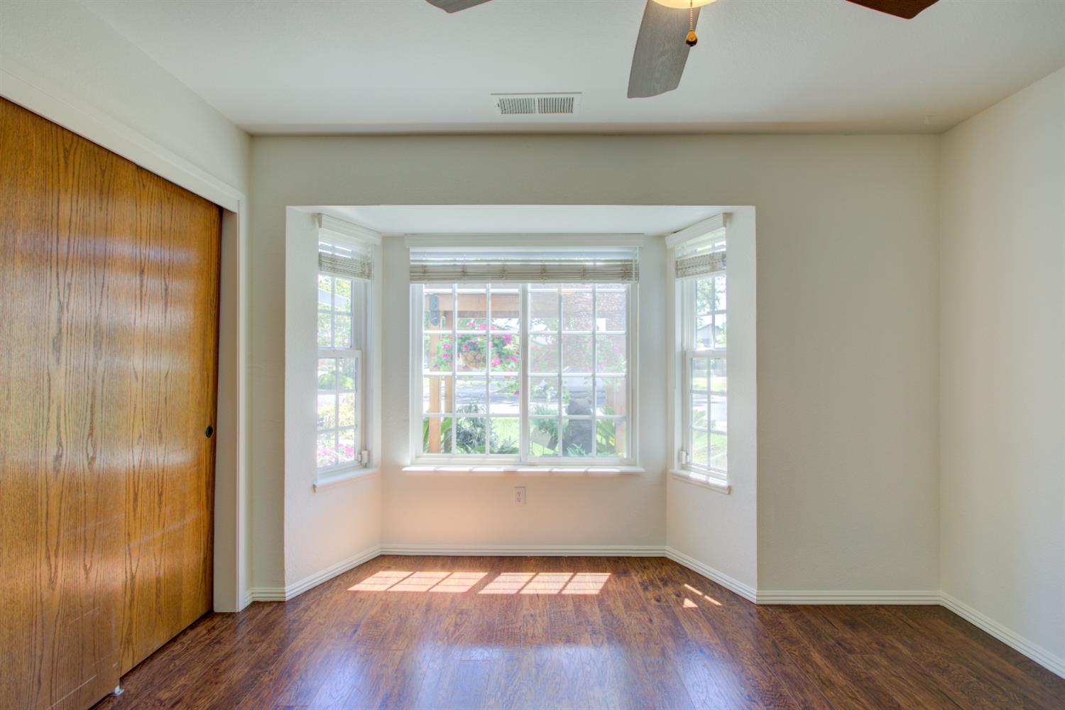 Detail Gallery Image 18 of 38 For 1801 Innsbrook Dr, Modesto,  CA 95350 - 3 Beds | 2 Baths