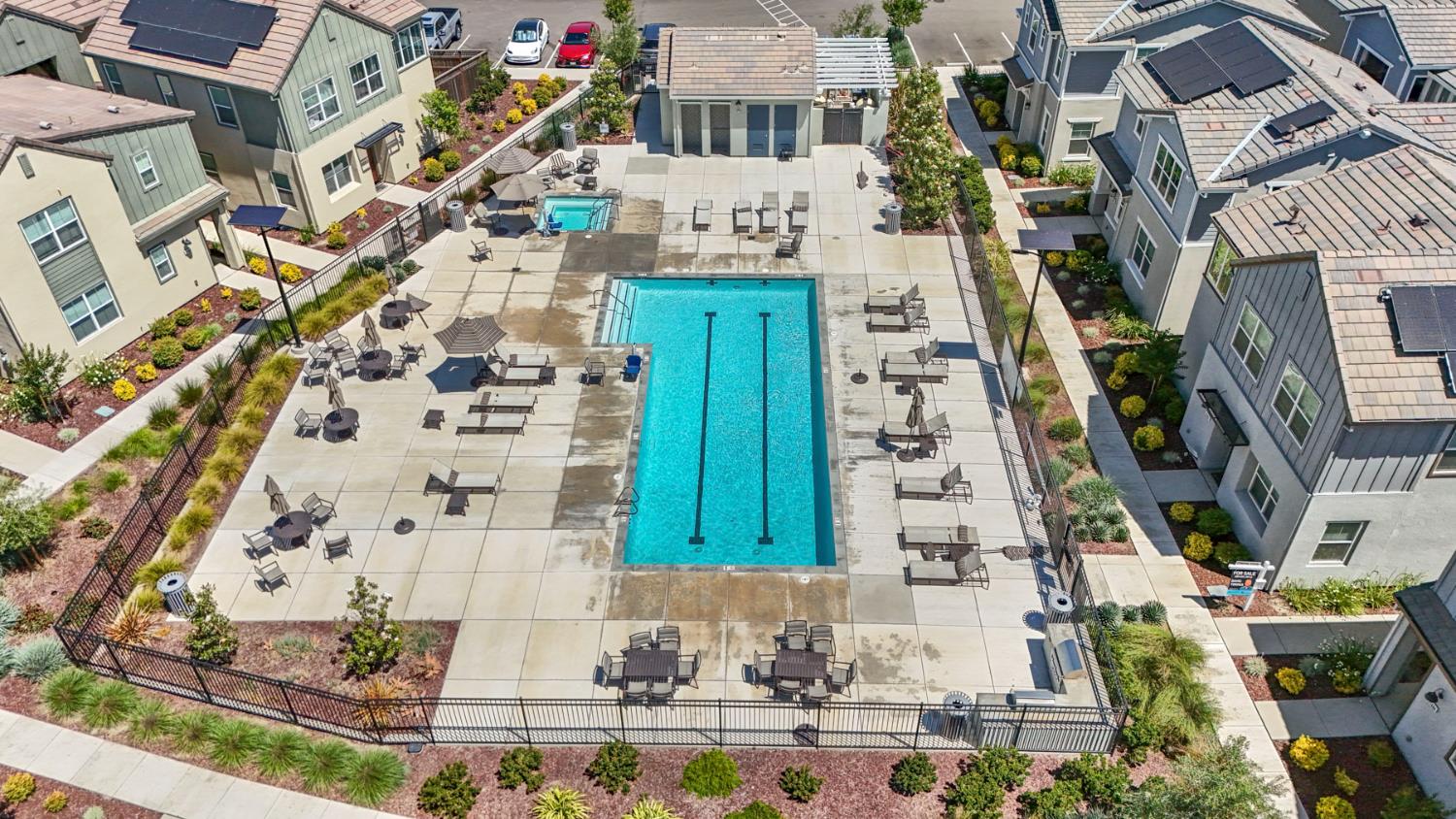 Detail Gallery Image 44 of 54 For 17481 Nightshore Dr, Lathrop,  CA 95330 - 3 Beds | 2 Baths