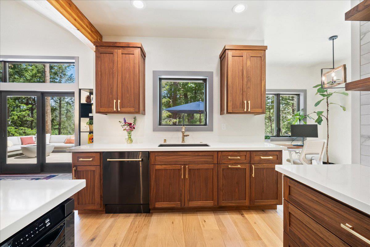 Detail Gallery Image 21 of 57 For 10337 Harmony Ridge Rd, Nevada City,  CA 95959 - 4 Beds | 2/2 Baths