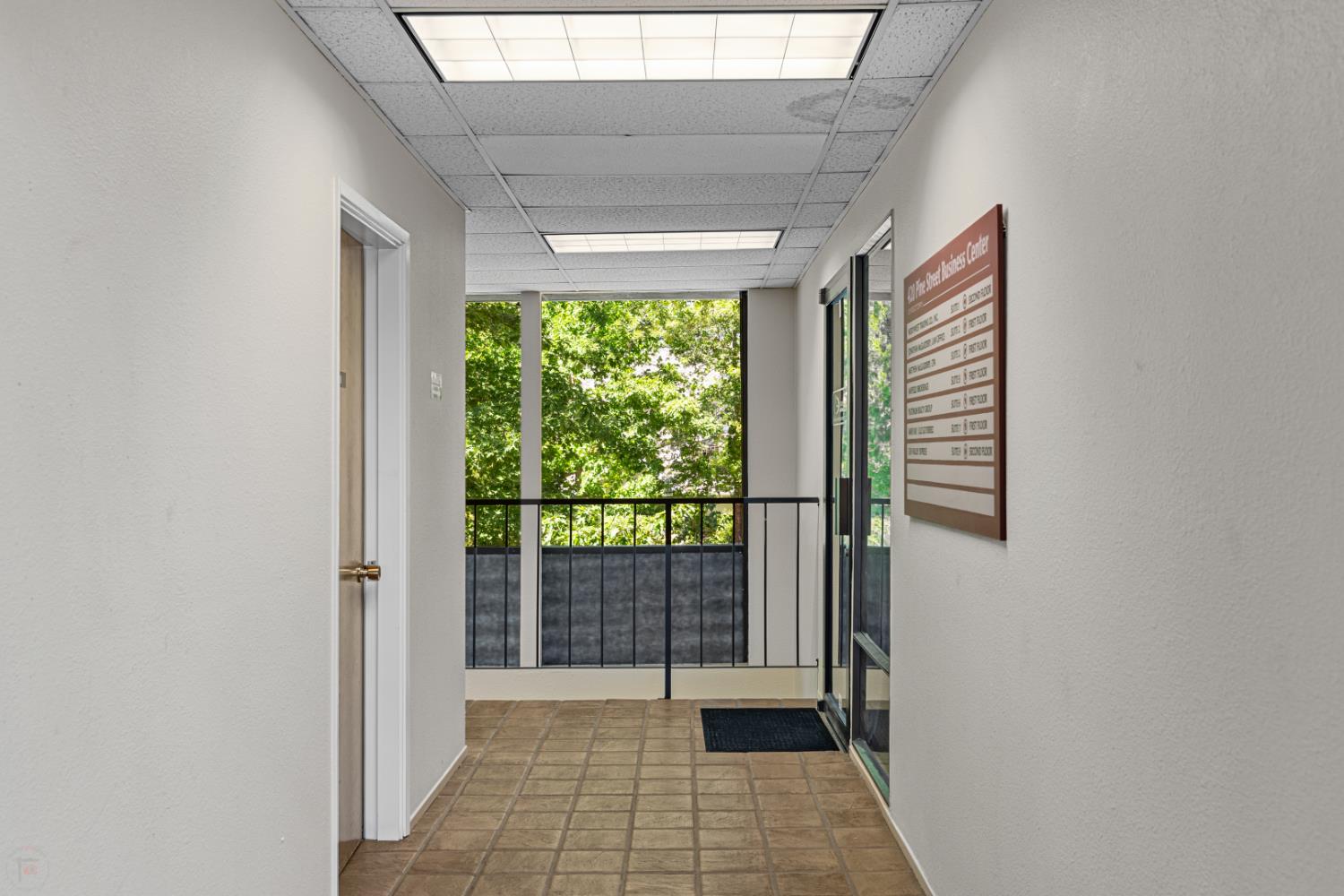 Detail Gallery Image 28 of 33 For 420 W Pine St, Lodi,  CA 95240 - – Beds | – Baths