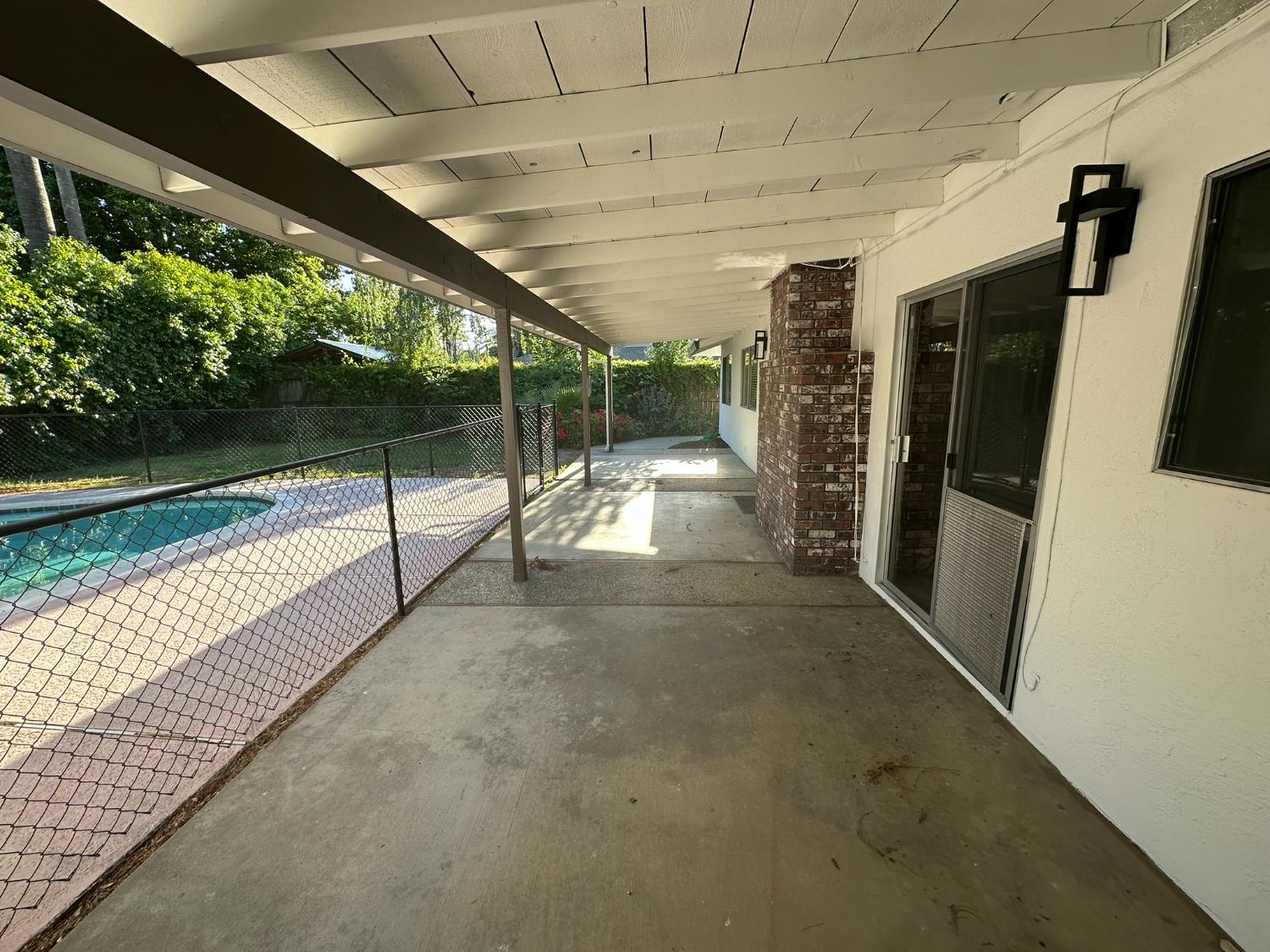 Detail Gallery Image 13 of 28 For 4408 San Ramon Dr, Davis,  CA 95618 - 4 Beds | 2/1 Baths