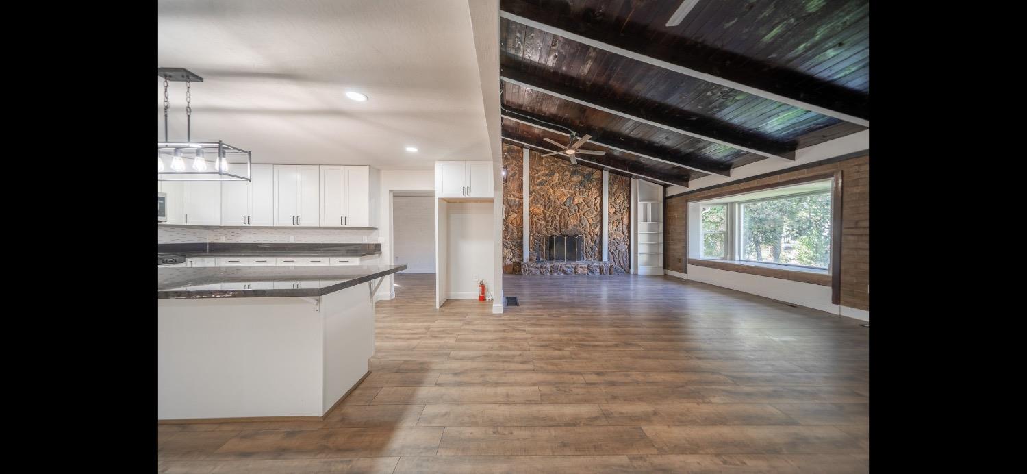 Detail Gallery Image 4 of 37 For 2408 Learned Ave, Stockton,  CA 95205 - 4 Beds | 3 Baths