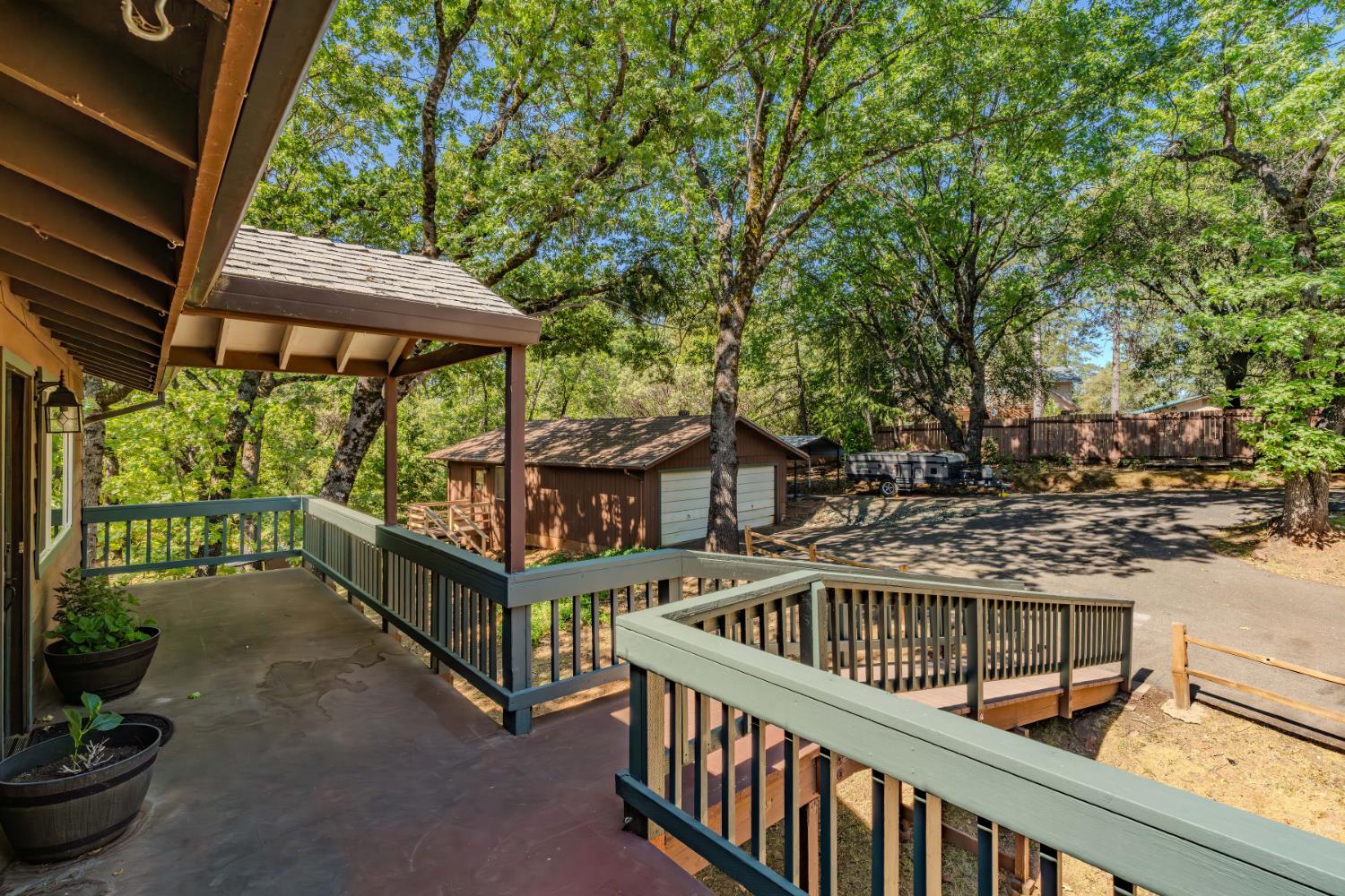 Detail Gallery Image 10 of 73 For 17640 Tannery Ln, Pine Grove,  CA 95665 - 3 Beds | 2 Baths