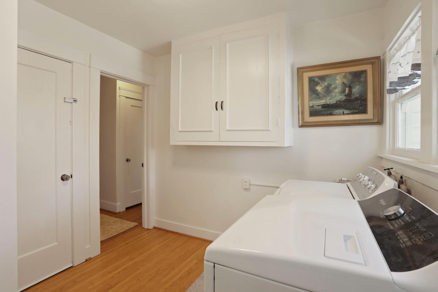 Detail Gallery Image 19 of 51 For 105 W Euclid Ave, Stockton,  CA 95204 - 4 Beds | 2 Baths