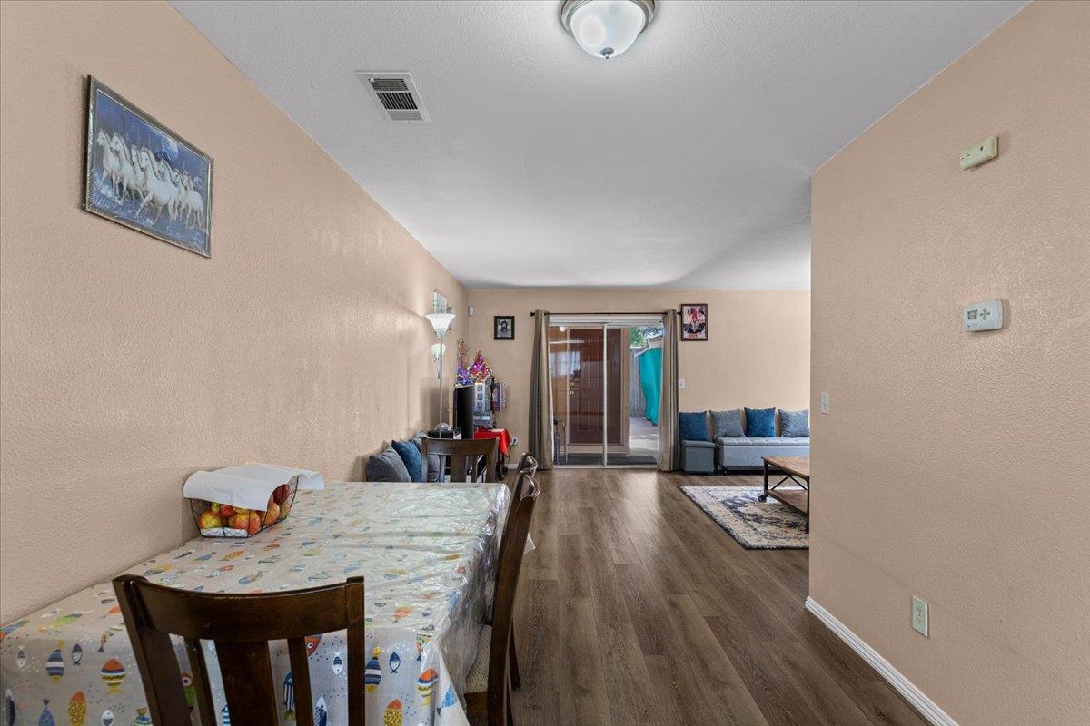 Detail Gallery Image 14 of 44 For 525 Lincoln Ave #C,  Modesto,  CA 95354 - 2 Beds | 1/1 Baths