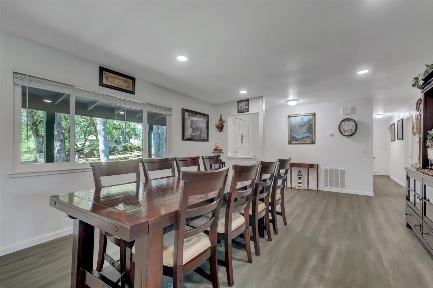 Detail Gallery Image 9 of 53 For 17730 Minnow Way, Penn Valley,  CA 95946 - 3 Beds | 2 Baths