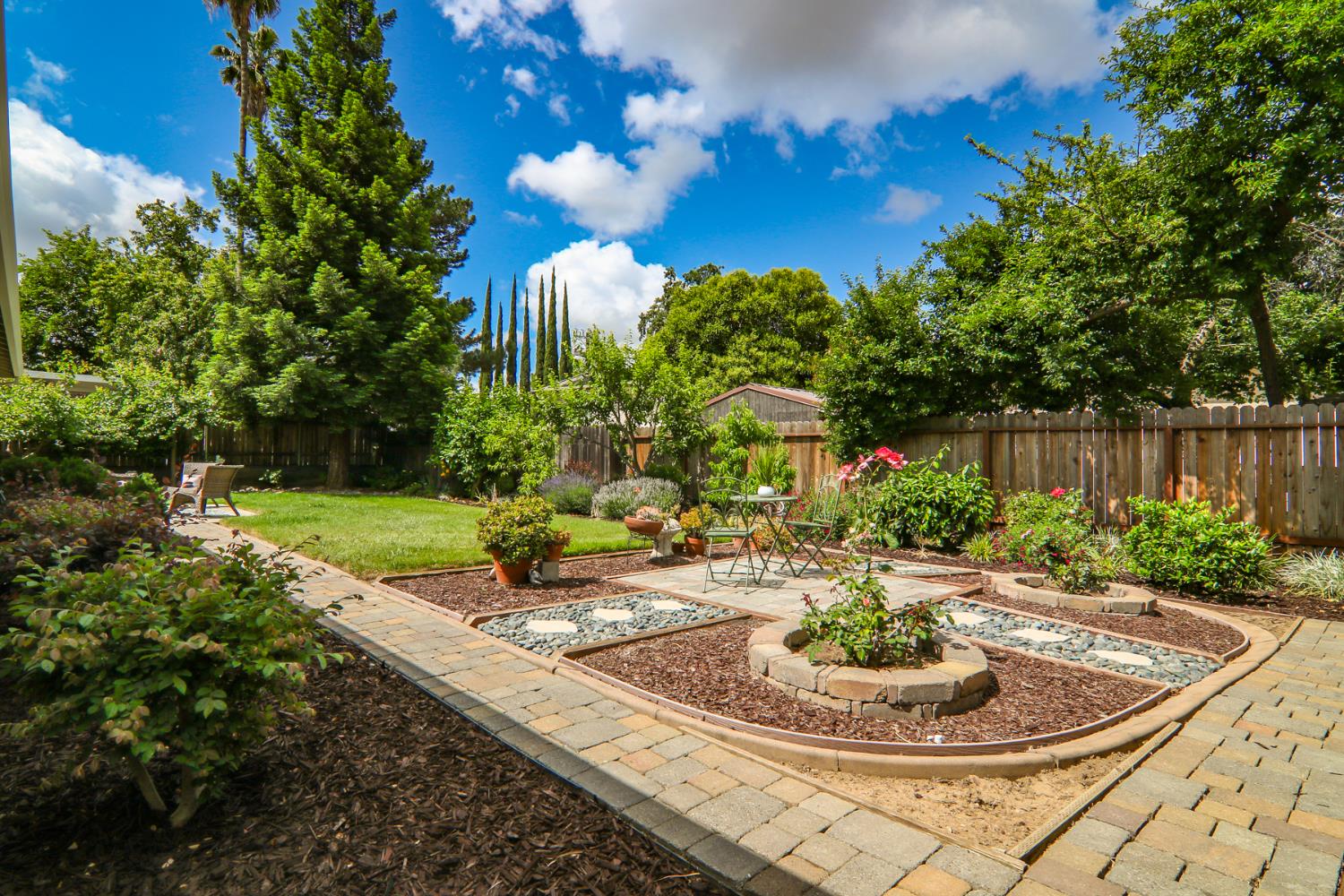 Detail Gallery Image 36 of 38 For 4949 Hillridge Way, Fair Oaks,  CA 95628 - 3 Beds | 2 Baths
