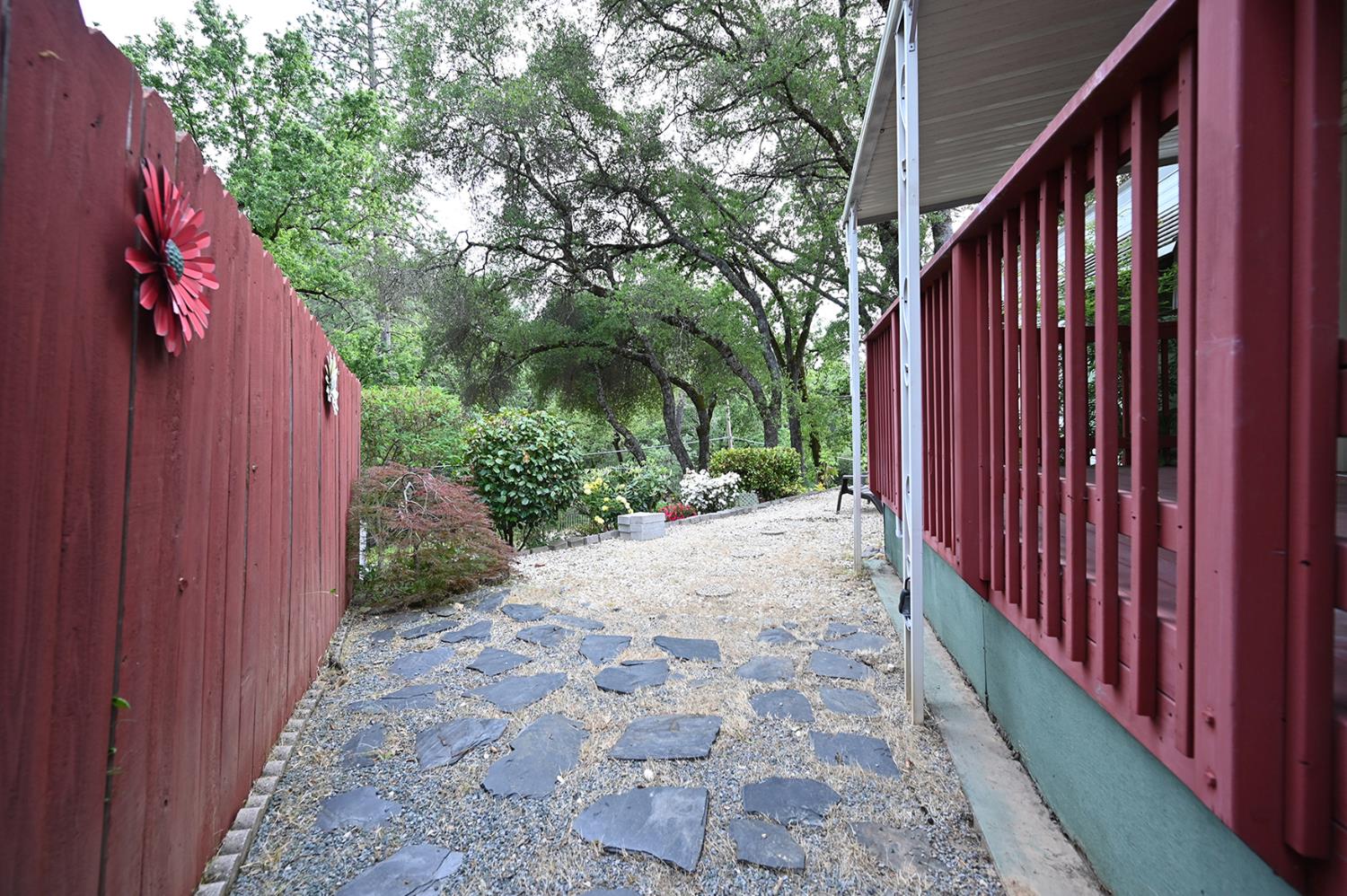 Detail Gallery Image 6 of 38 For 1281 Pleasant Valley Rd #15, Diamond Springs,  CA 95619 - 2 Beds | 2 Baths