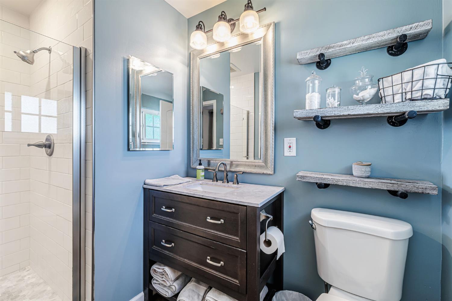 Detail Gallery Image 31 of 42 For 1498 Duncan Dr, Concord,  CA 94521 - 3 Beds | 2 Baths