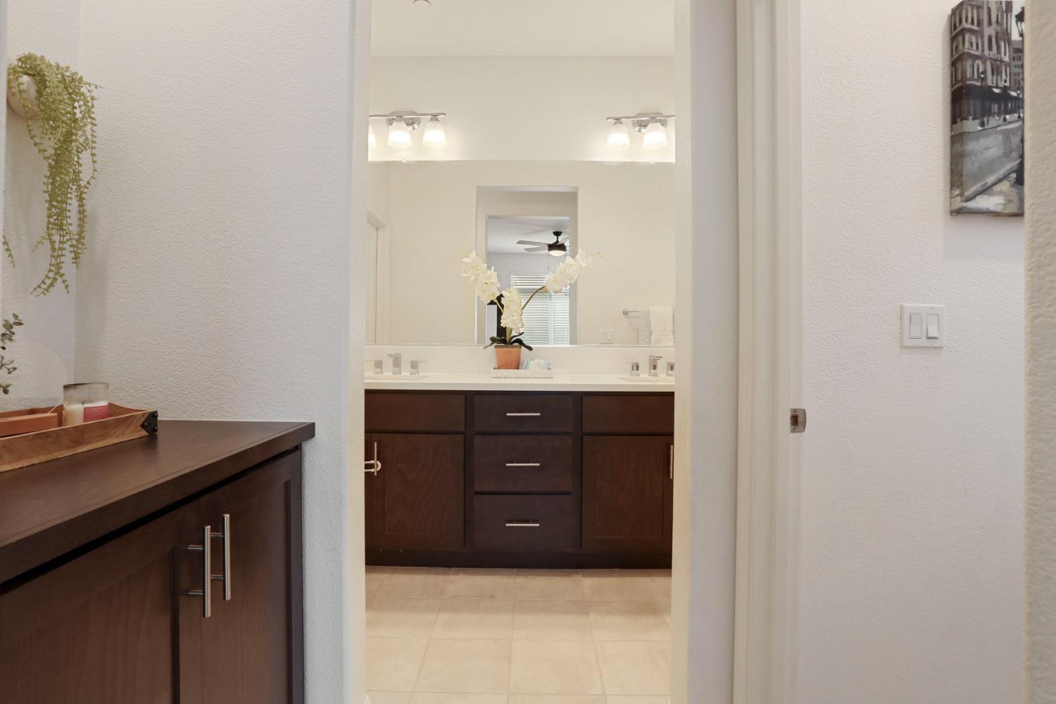 Detail Gallery Image 27 of 54 For 17481 Nightshore Dr, Lathrop,  CA 95330 - 3 Beds | 2 Baths