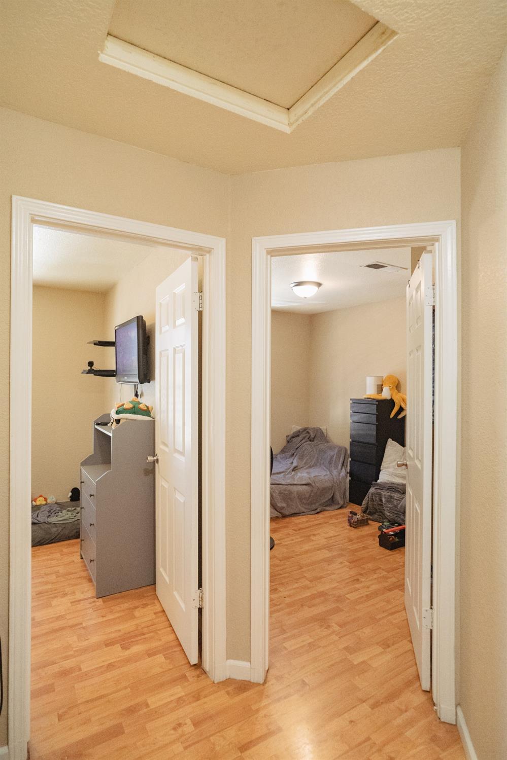 Detail Gallery Image 31 of 35 For 310 Buena Vista Ct, Merced,  CA 95348 - 4 Beds | 2/1 Baths